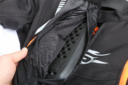 Sweep Air Tec rintasuoja takkiin