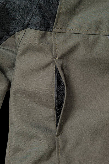 Sweep Tyron vedenpitävä ajotakki, musta/oliivi